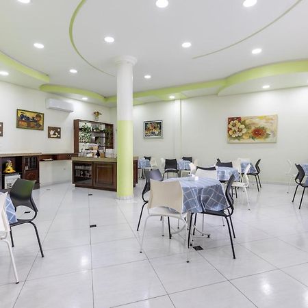 Hotel Lisbor Francisco Beltrão Extérieur photo