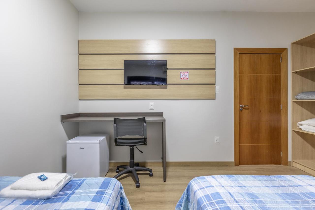 Hotel Lisbor Francisco Beltrão Extérieur photo